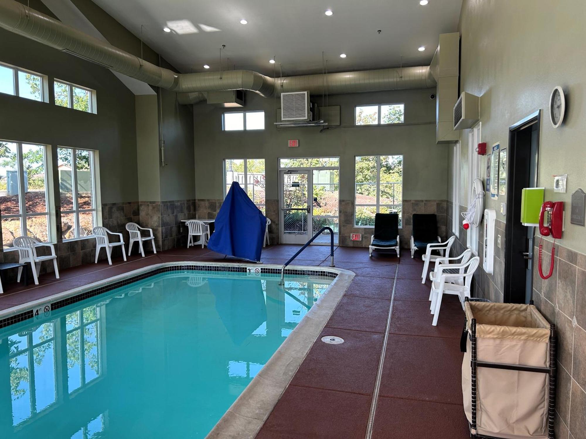 Comfort Inn&Suites Creswell Extérieur photo
