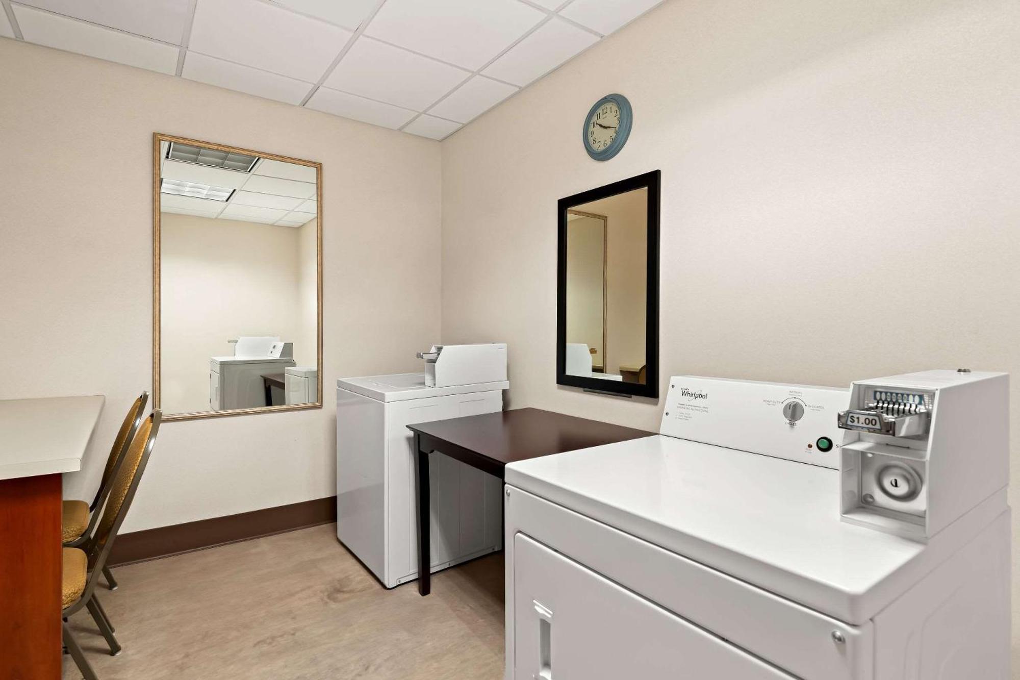 Comfort Inn&Suites Creswell Extérieur photo