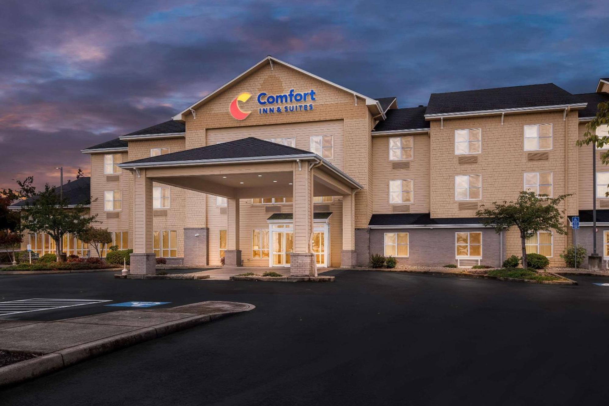 Comfort Inn&Suites Creswell Extérieur photo
